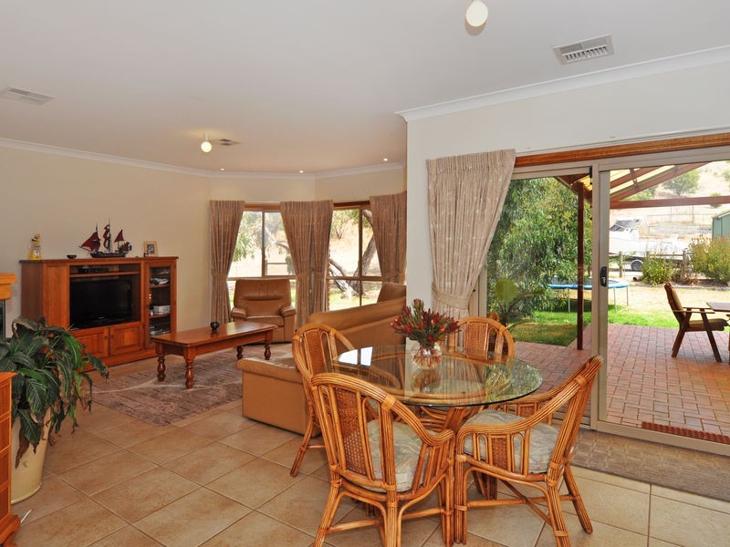 22 Stockridge Road, Victor Harbor SA 5211