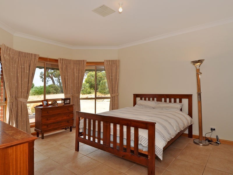 22 Stockridge Road, Victor Harbor SA 5211