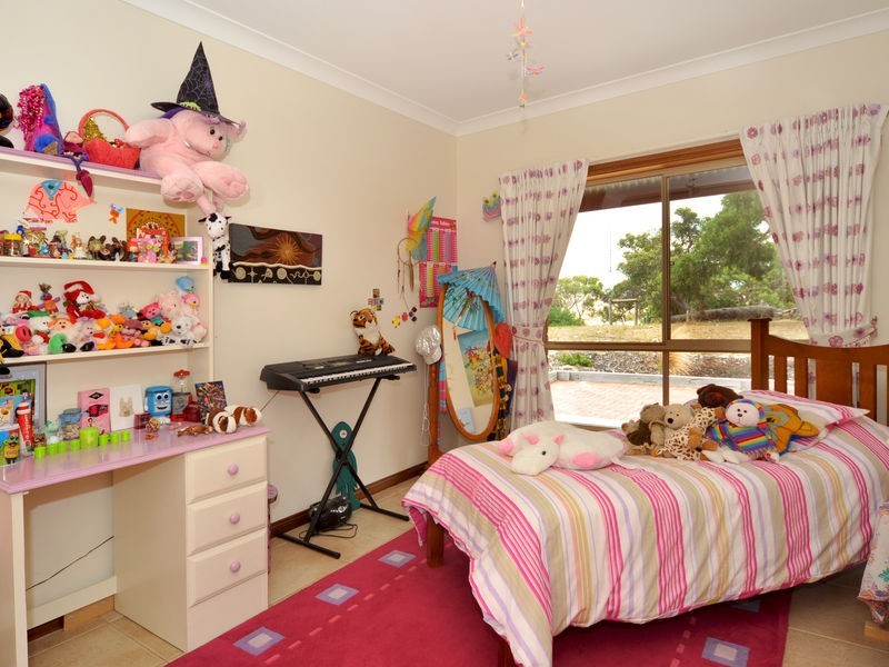 22 Stockridge Road, Victor Harbor SA 5211