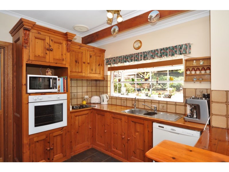 261 Nettle Hill Road, Hindmarsh Valley SA 5211