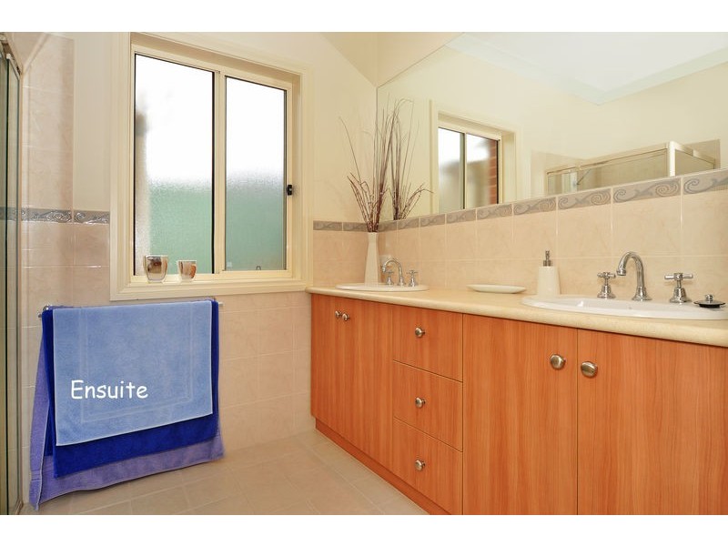3 Dalblair Court, Encounter Bay SA 5211