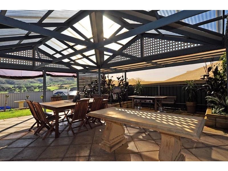 17 Agnes Gillespie Drive, Victor Harbor SA 5211