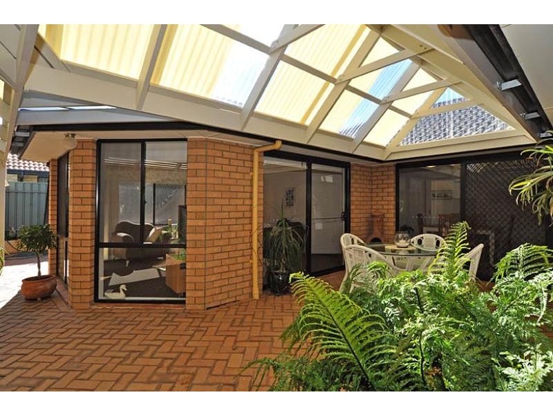 100 Matthew Flinders Drive, Encounter Bay SA 5211