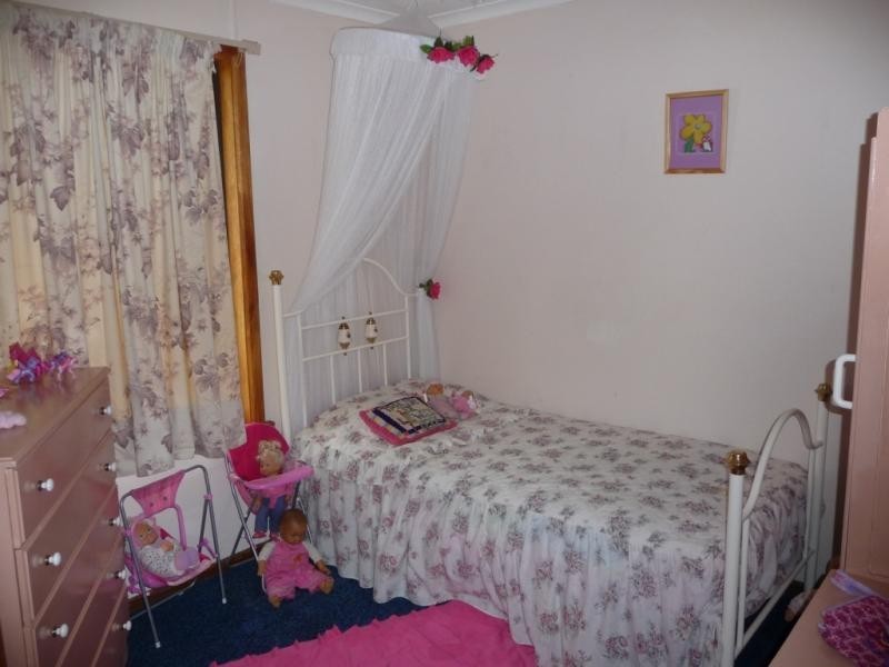 13 Folkestone Terrace, Victor Harbor SA 5211