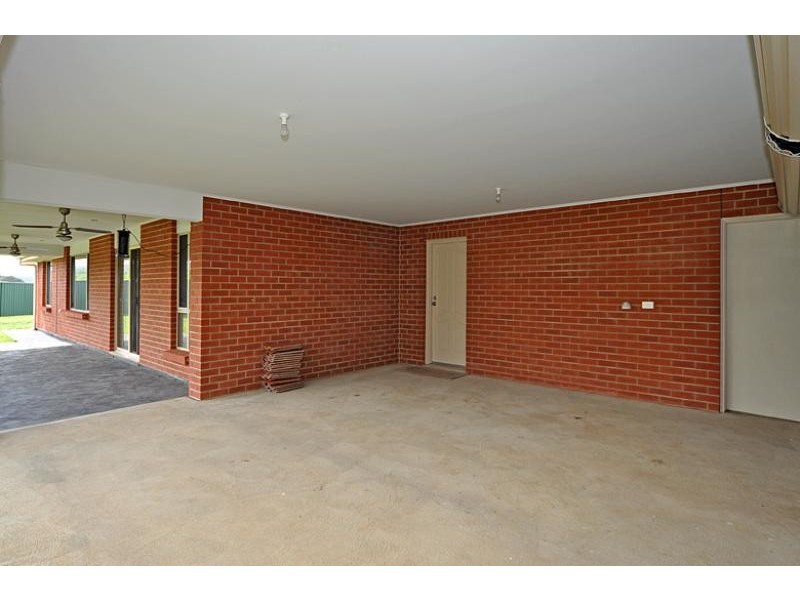 61 Sweetman Avenue, Encounter Bay SA 5211