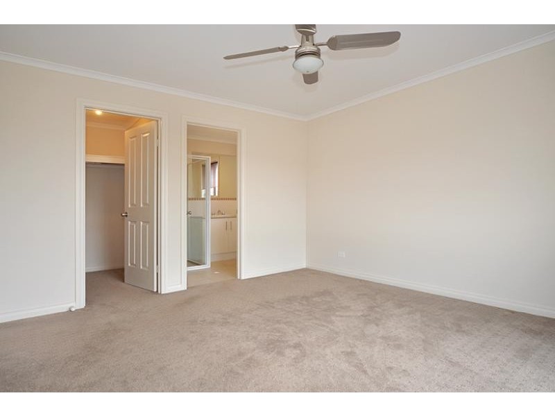 61 Sweetman Avenue, Encounter Bay SA 5211