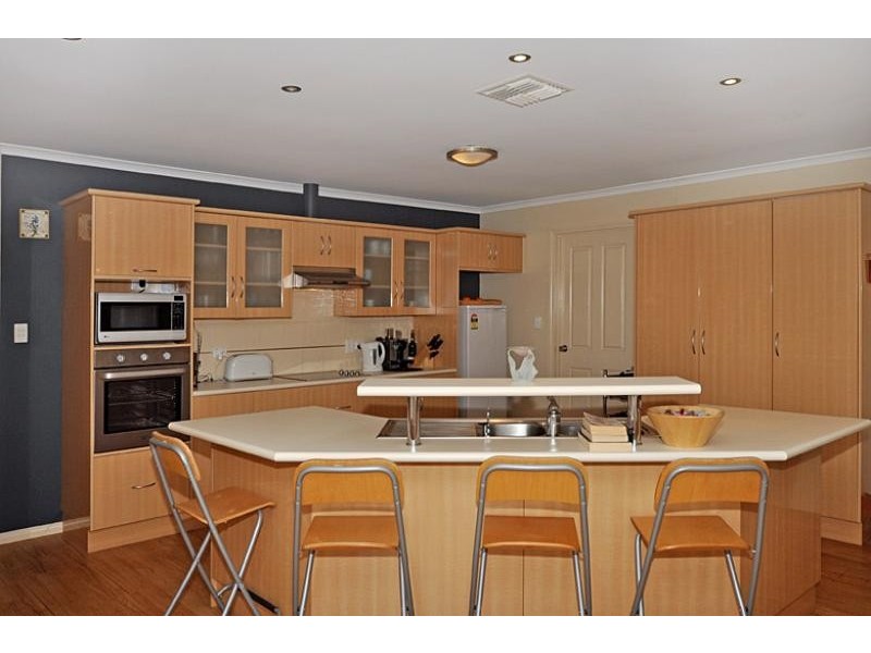 13 Africaine Drive, Mccracken SA 5211