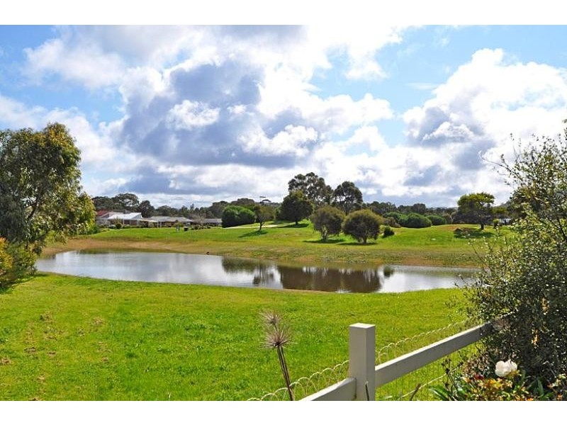 13 Africaine Drive, Mccracken SA 5211