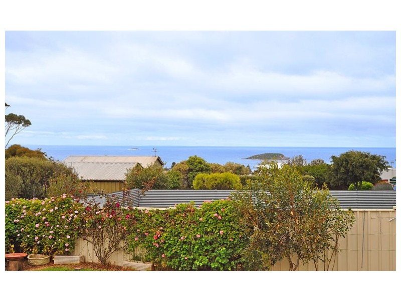 60 Dodson Road, Encounter Bay SA 5211