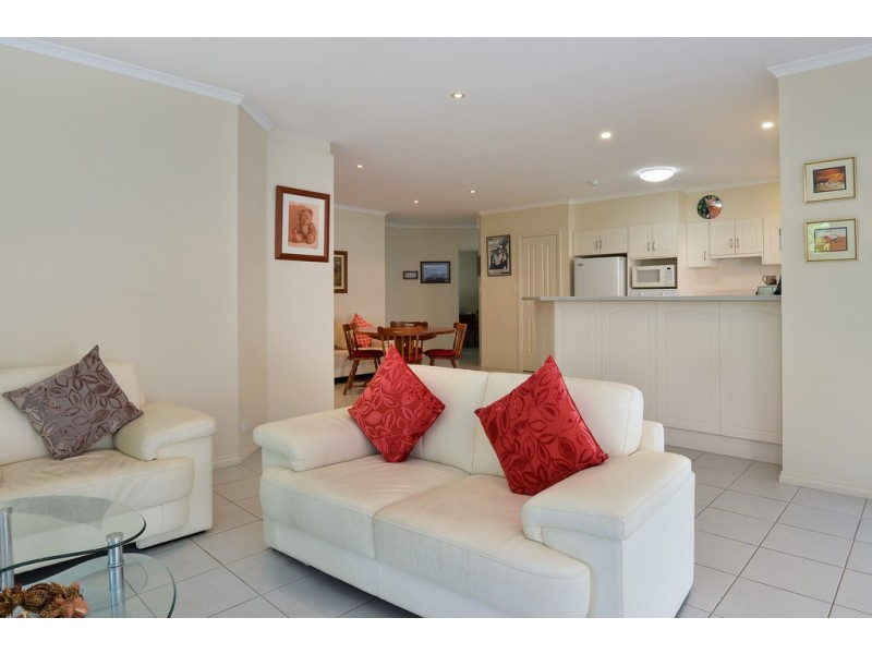17 Victor Avenue, Encounter Bay SA 5211