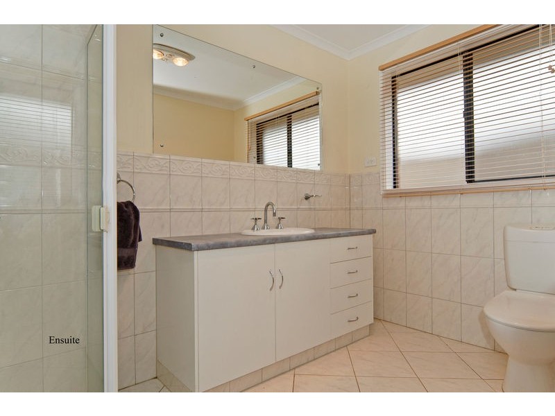 7 Heysen Parade, Hayborough SA 5211