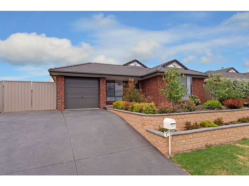 7 Heysen Parade, Hayborough SA 5211