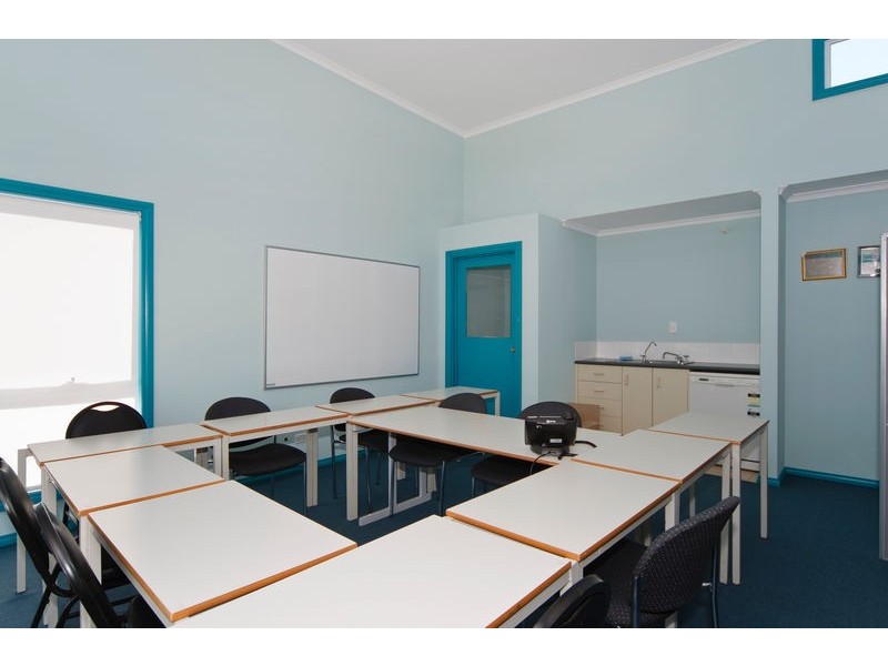 4 -6 George Main Road, Victor Harbor SA 5211