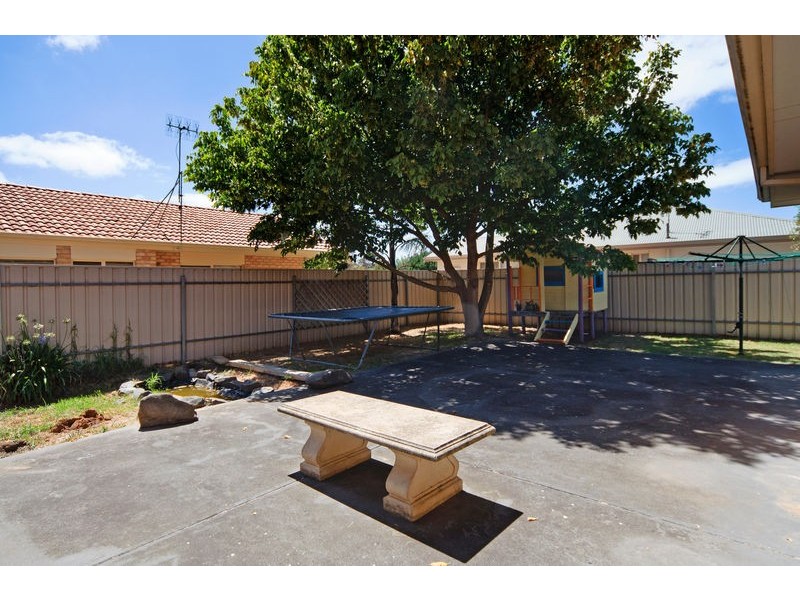 12 Coromandel Drive, Mccracken SA 5211