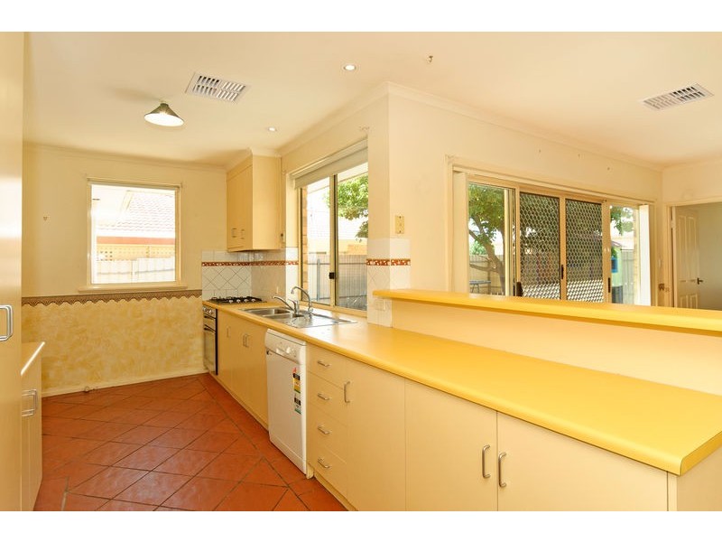 12 Coromandel Drive, Mccracken SA 5211