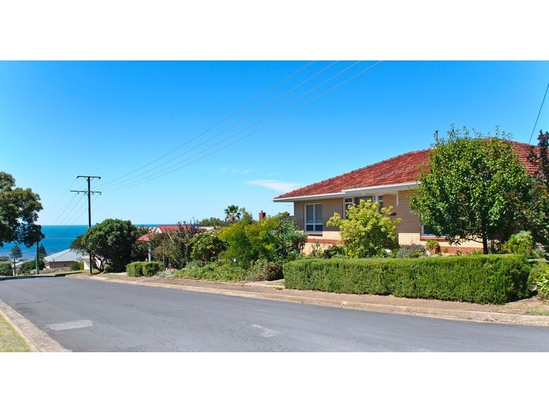 26 Dodson Road, Encounter Bay SA 5211