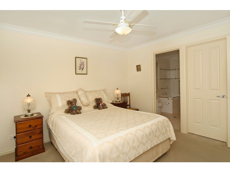 4a Churchill Road, Victor Harbor SA 5211