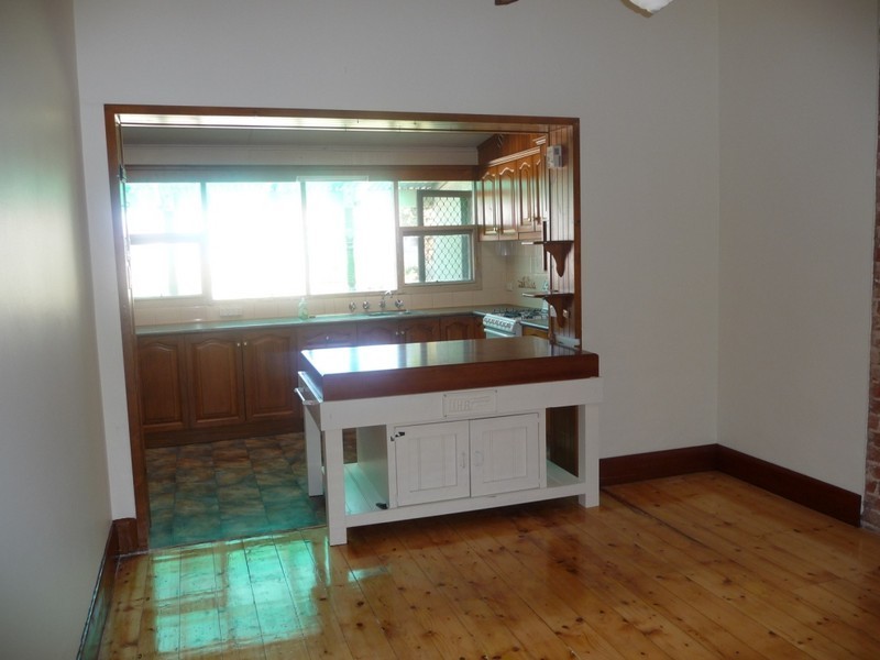 3 Peace Ave, Victor Harbor SA 5211