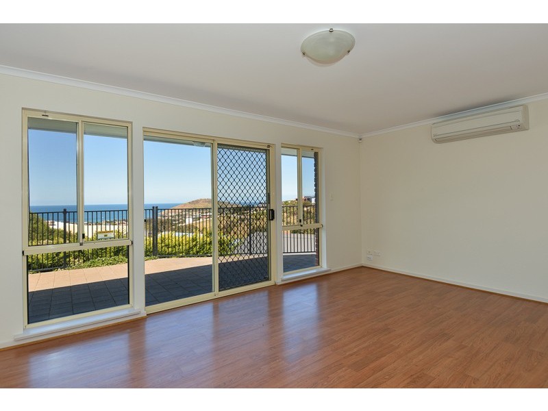 9 Cygnet Ct, Encounter Bay SA 5211