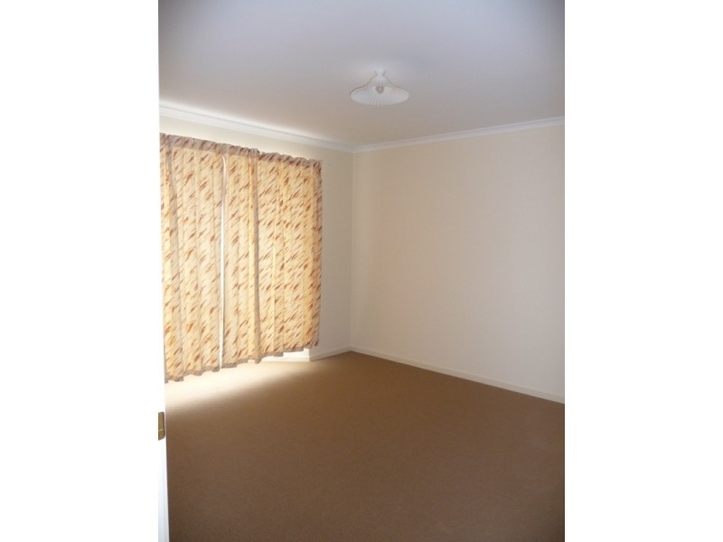 11 Drummond Cct, Hayborough SA 5211