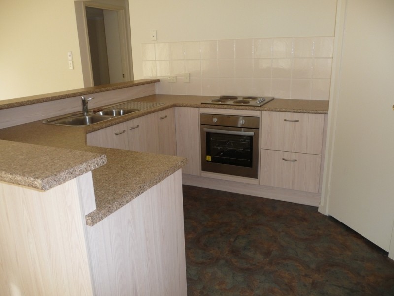 11 Drummond Cct, Hayborough SA 5211