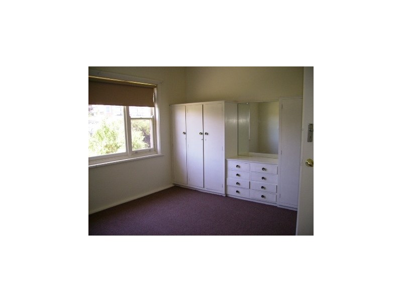 13 Tyrone St, Mccracken SA 5211