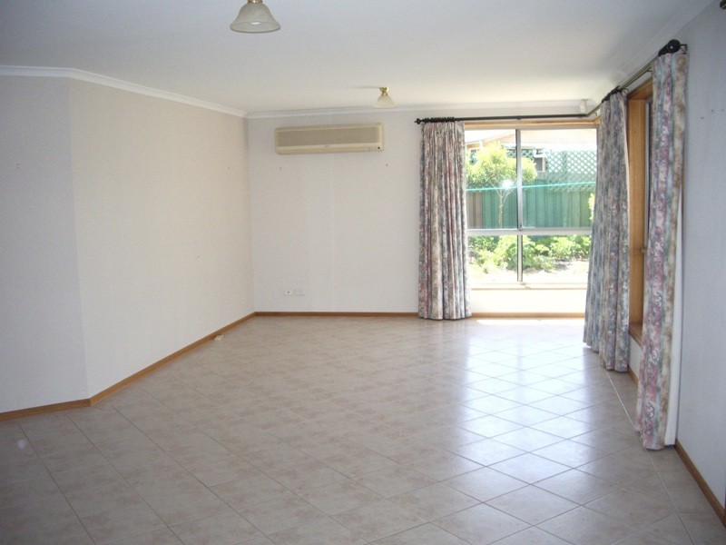 10 Pollard Ct, Encounter Bay SA 5211