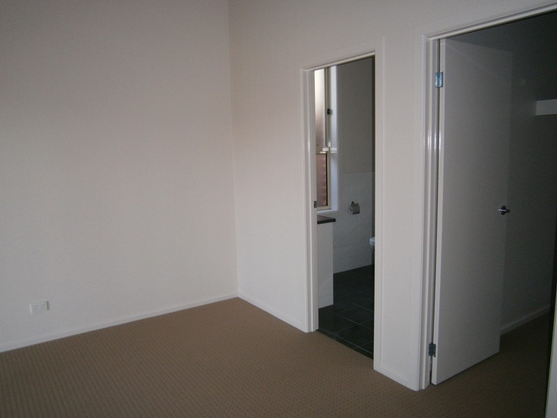 42 Cudmore Rd, Mccracken SA 5211