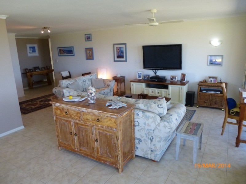 2 Cygnet Ct, Encounter Bay SA 5211