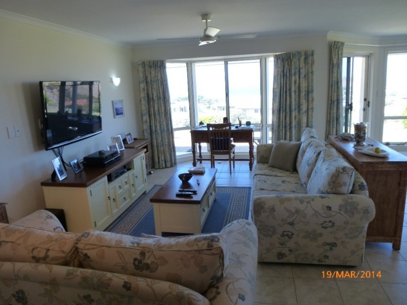 2 Cygnet Ct, Encounter Bay SA 5211
