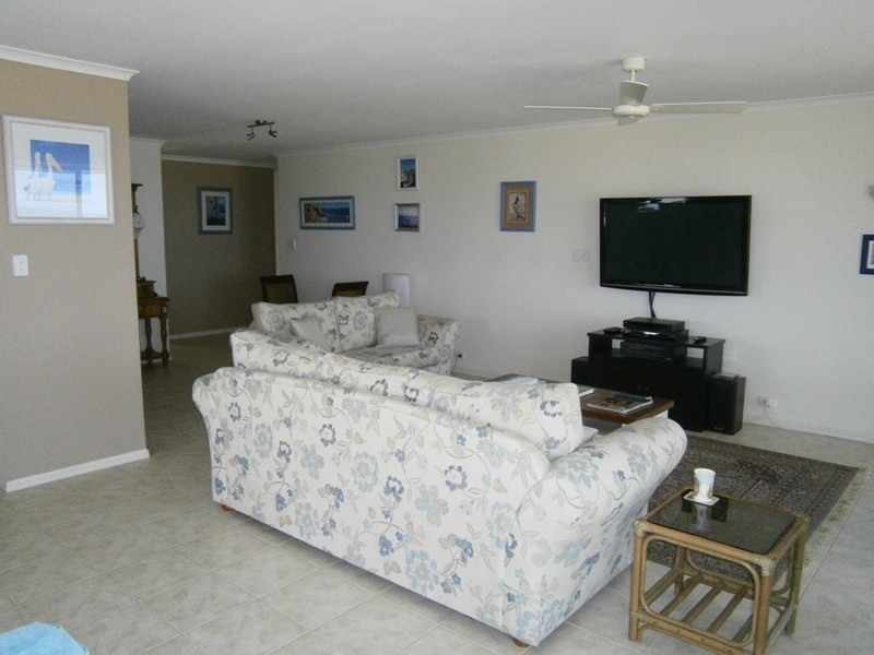 2 Cygnet Ct, Encounter Bay SA 5211