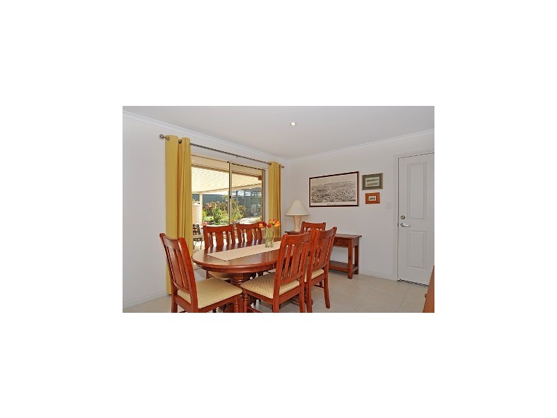 32 Tripp Street, Encounter Bay SA 5211