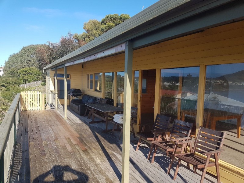 9 Hart Avenue, Encounter Bay SA 5211
