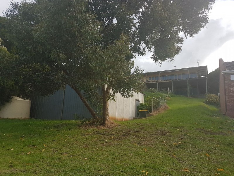 9 Hart Avenue, Encounter Bay SA 5211