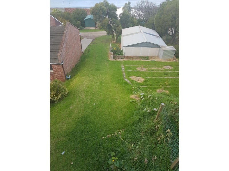 9 Hart Avenue, Encounter Bay SA 5211