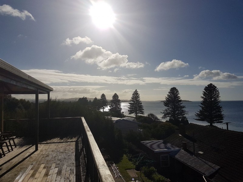 9 Hart Avenue, Encounter Bay SA 5211