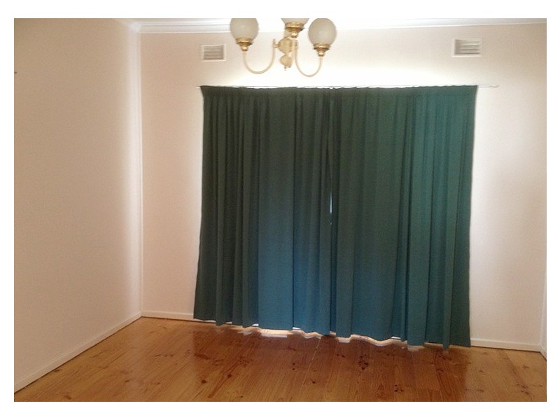 19 Whalers Rd, Encounter Bay SA 5211