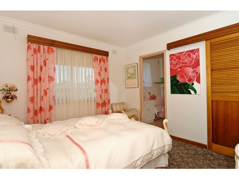 5 Modra Street, Mccracken SA 5211