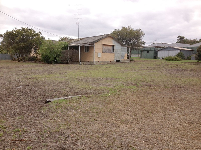 4, 8-10 Walker Street, Hayborough SA 5211