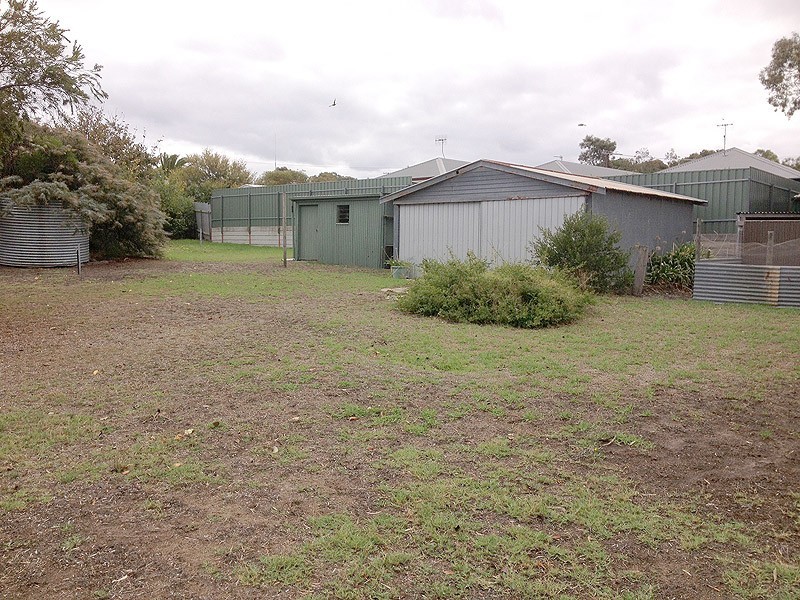 4, 8-10 Walker Street, Hayborough SA 5211