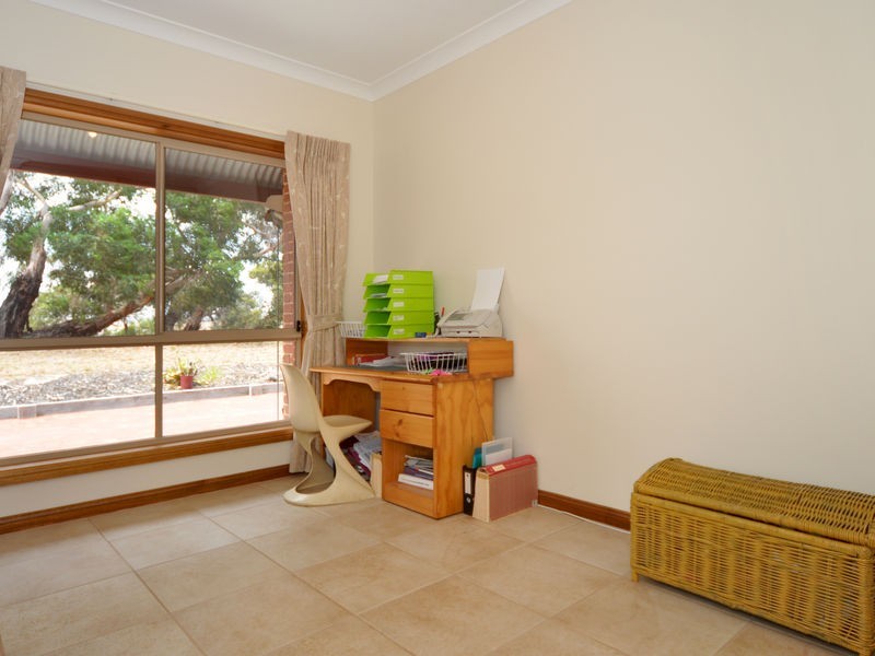 22 Stockridge Rd, Victor Harbor SA 5211