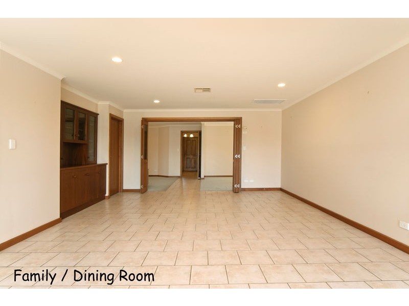 4 Clipper Court, Encounter Bay SA 5211