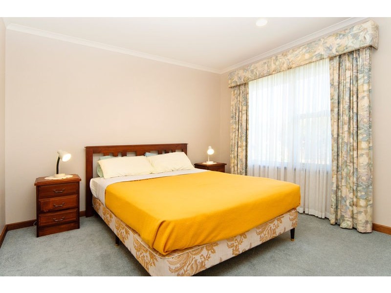 4 Clipper Court, Encounter Bay SA 5211