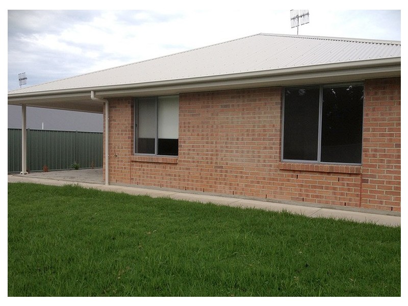 13 Shields Crescent, Encounter Bay SA 5211