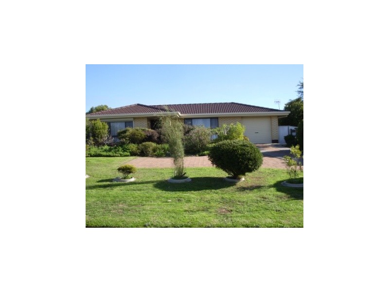 19 Dodson Rd, Encounter Bay SA 5211