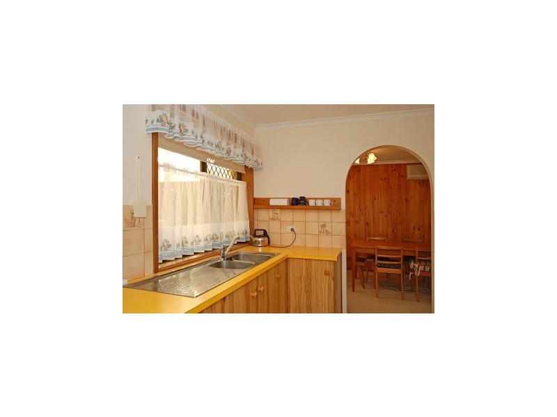 19 Dodson Rd, Encounter Bay SA 5211