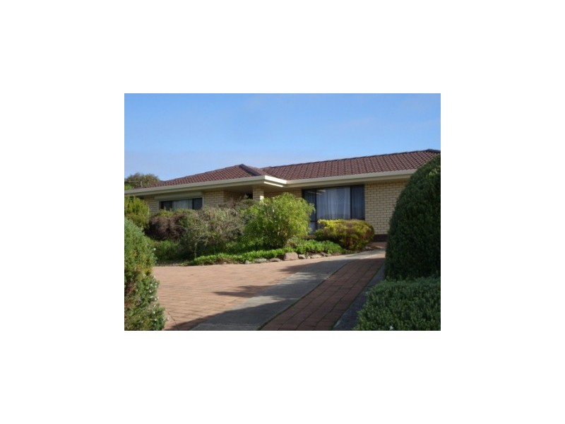 19 Dodson Rd, Encounter Bay SA 5211