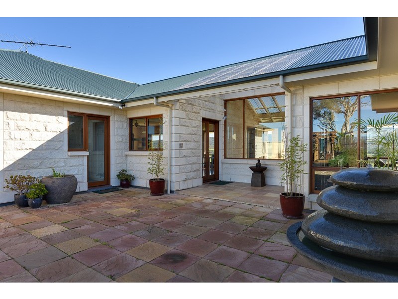 70 Sawpit Gully Road (off of Sawpit Road), Victor Harbor SA 5211