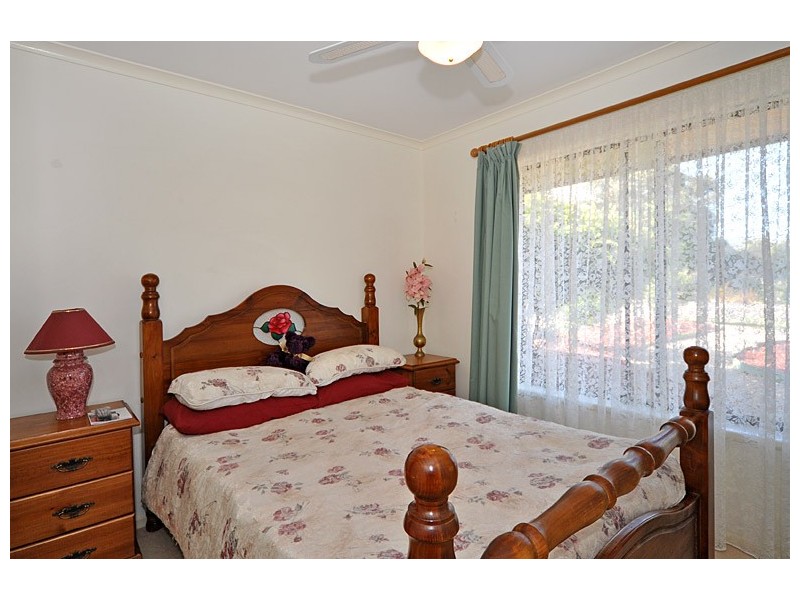 3 River Rd, Victor Harbor SA 5211