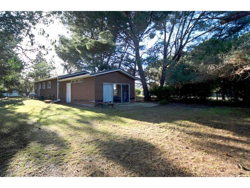 13 Petrel Avenue, Encounter Bay SA 5211